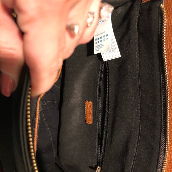 Call it Spring Handbag - Picture 4 of 7